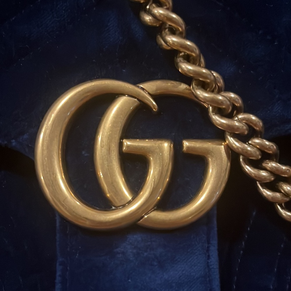 GUCCI | Velvet Matelasse Medium GG Marmont Shoulder Bag Cobalt Blue - Picture 5 of 16